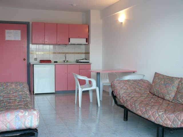 호텔 Kaan Apartments