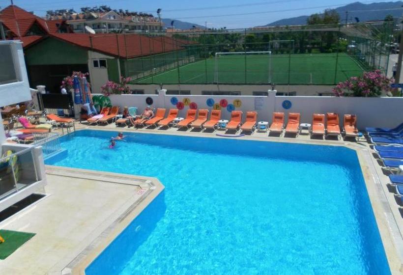 호텔 Kaan Apartments