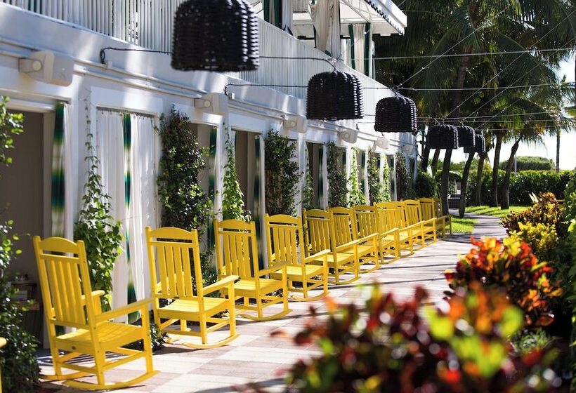 Kimpton Surfcomber Hotel, An Ihg