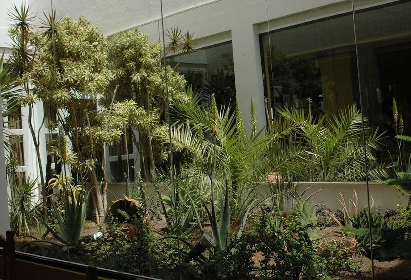 Отель La Casita Di Fuerte