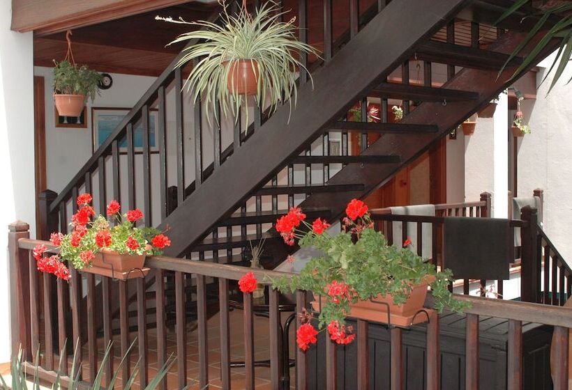 Отель La Casita Di Fuerte