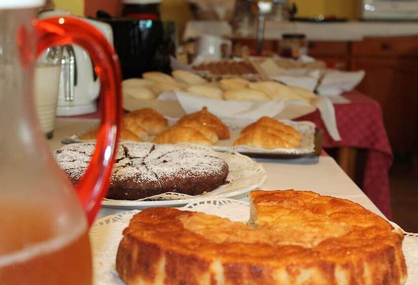 Отель La Casita Di Fuerte