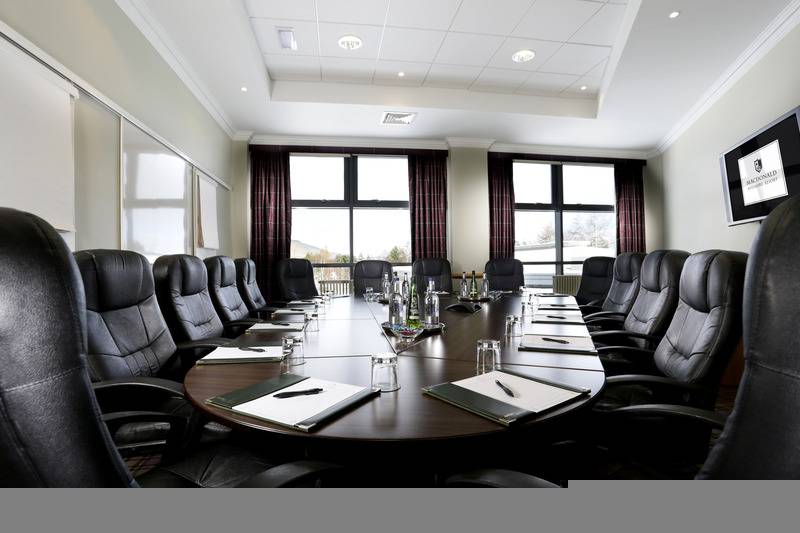 בית מלון כפרי Macdonald Aviemore