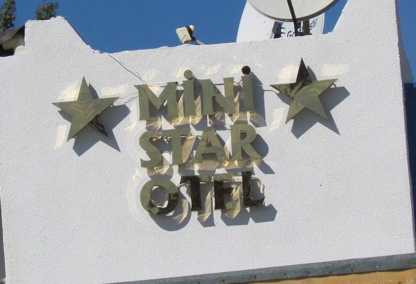 בית מלון כפרי Ministar
