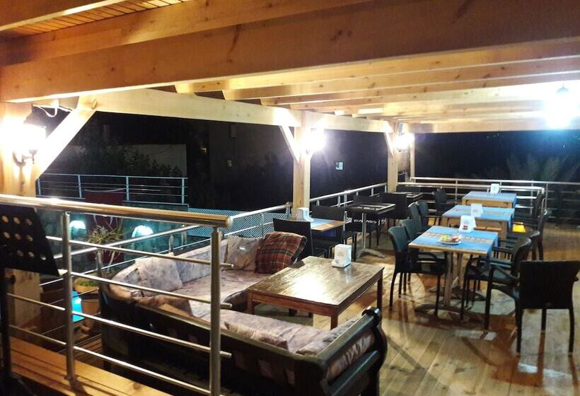 בית מלון כפרי Ministar