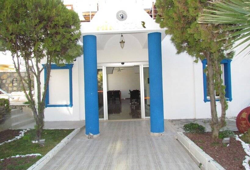 בית מלון כפרי Ministar