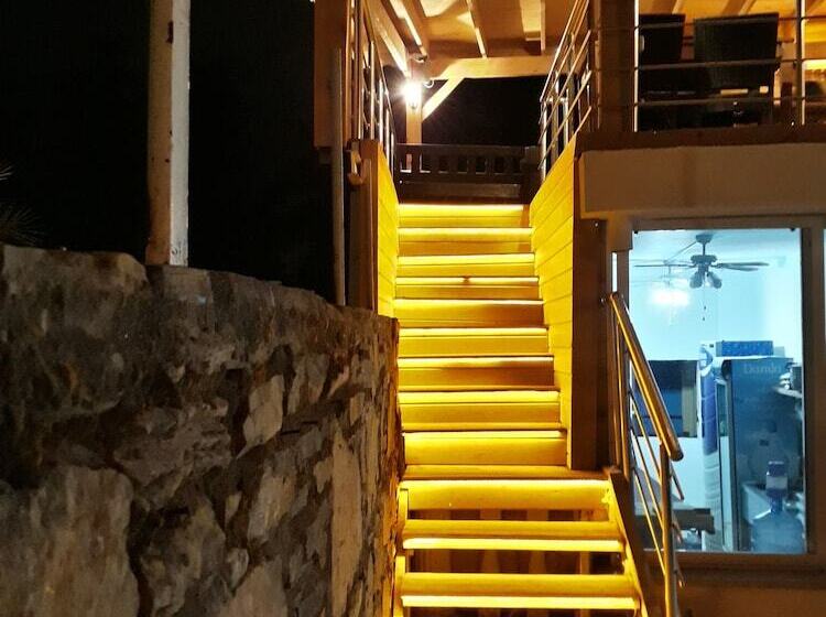 בית מלון כפרי Ministar