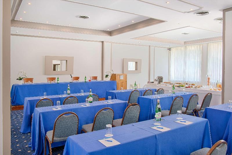 فندق NH Caltagirone Villa San Mauro