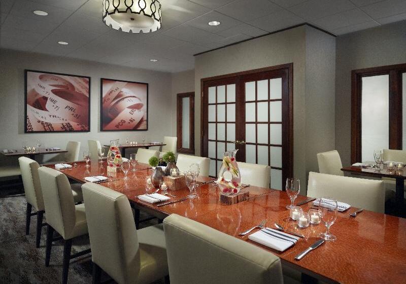 Отель Omni Charlotte