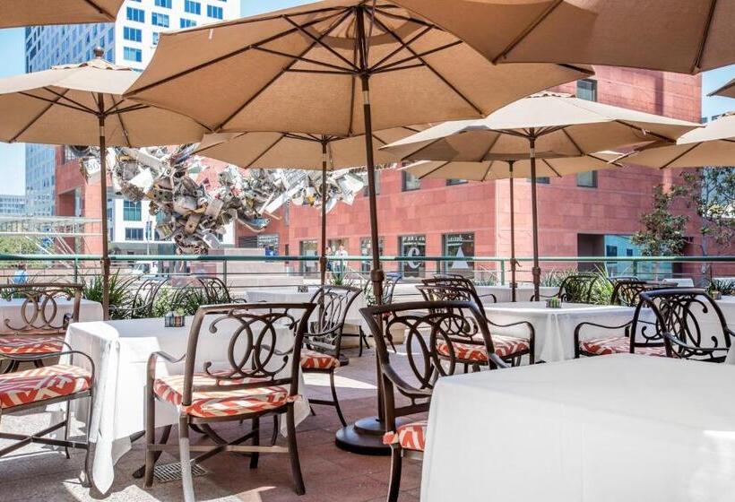 هتل Omni Los Angeles