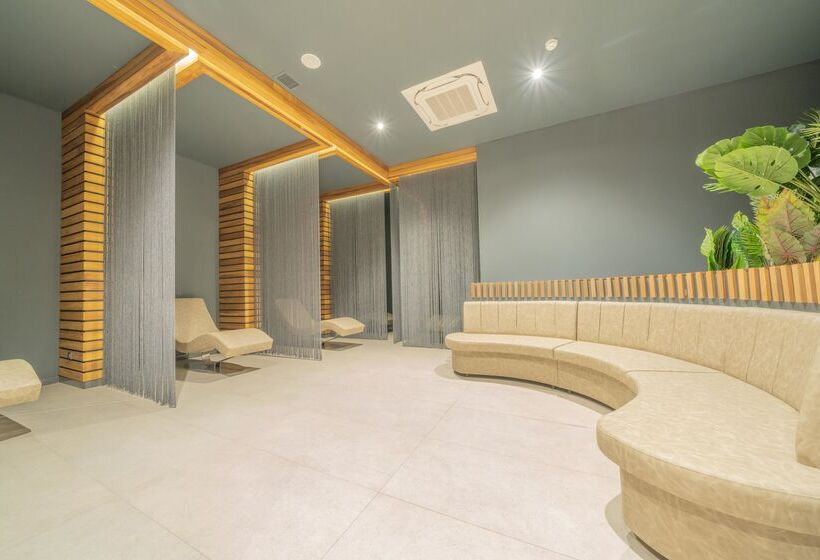 호텔 The Norm Collection Door'a