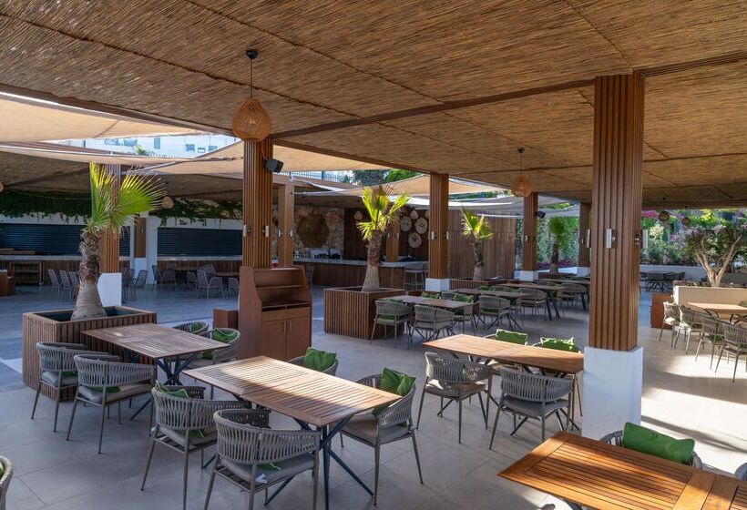 호텔 The Norm Collection Door'a