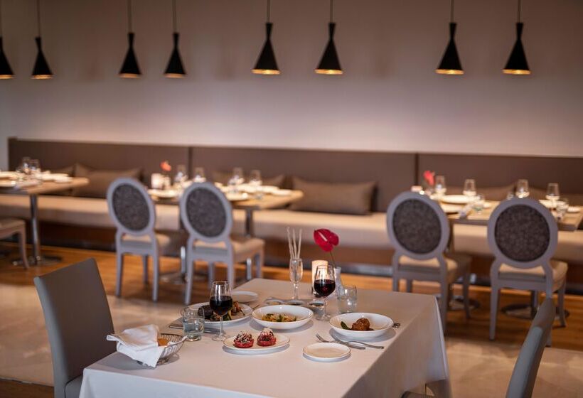 Отель Papillon Ayscha Resort & Spa