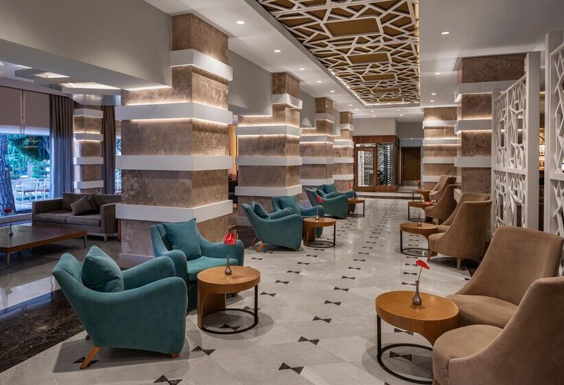 Отель Papillon Ayscha Resort & Spa