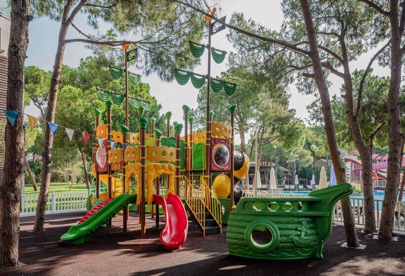 Отель Papillon Ayscha Resort & Spa