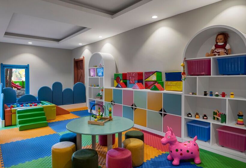 Отель Papillon Ayscha Resort & Spa