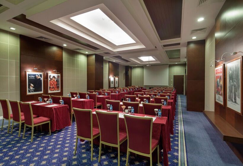 فندق Papillon Ayscha Resort & Spa