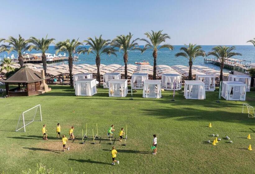 Отель Papillon Ayscha Resort & Spa