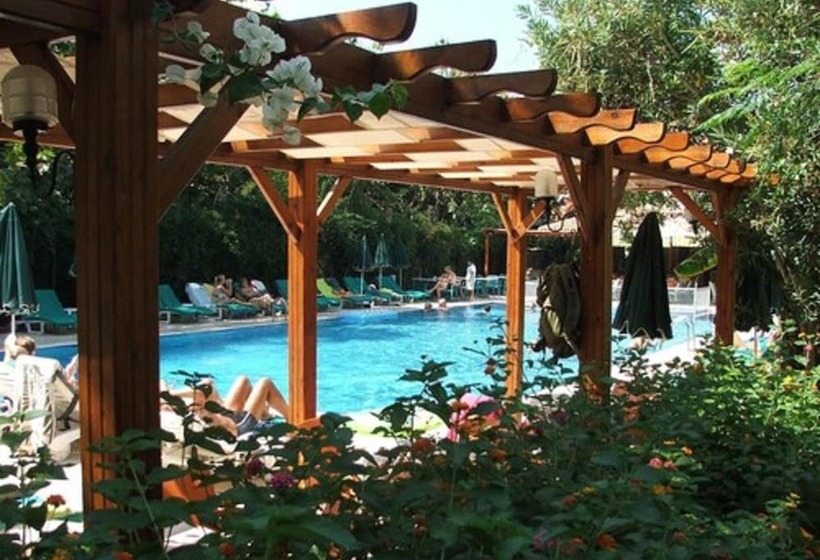 Отель Perdikia Beach