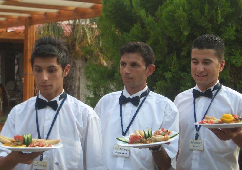 Отель Perdikia Beach