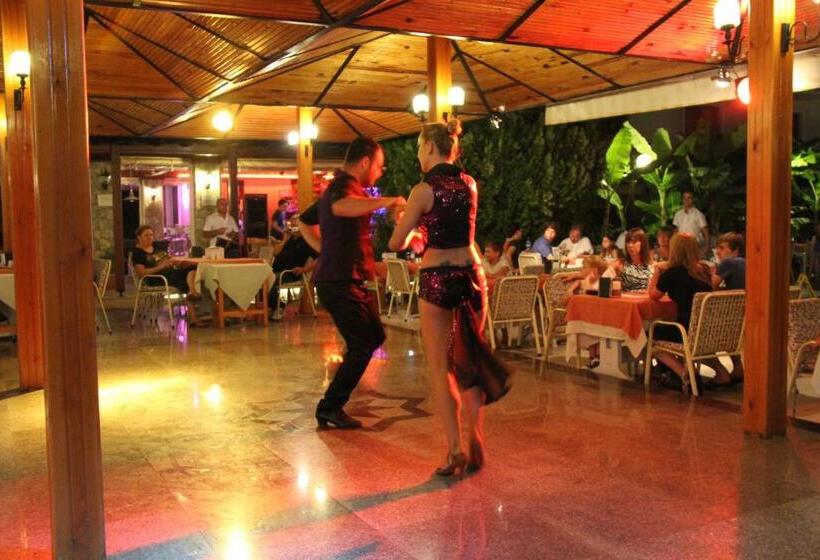 Отель Perdikia Beach