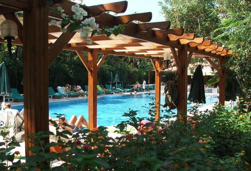 Отель Perdikia Beach