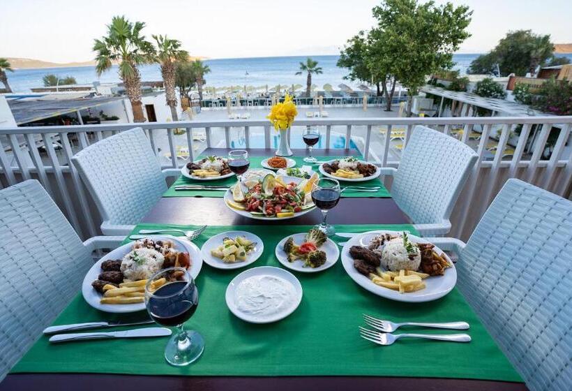 ホテル Petunya Beach Resort