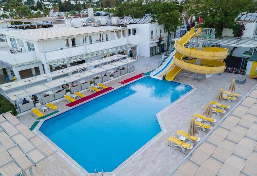 בית מלון כפרי Petunya Beach Resort