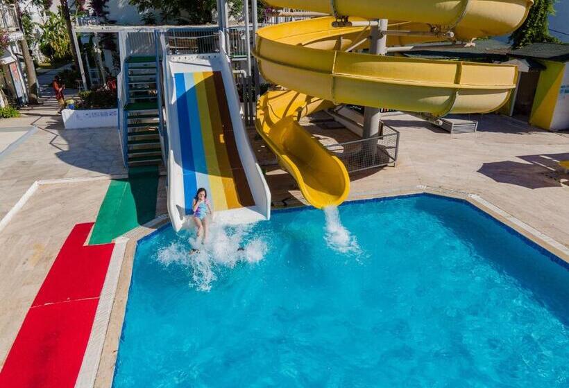 ホテル Petunya Beach Resort