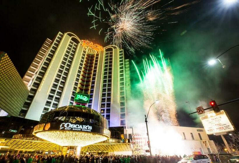 Plaza Hotel & Casino