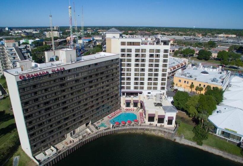 호텔 Ramada Plaza Resort & Suites By Wyndham Orlando Intl Drive