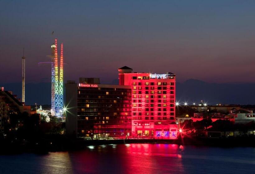 호텔 Ramada Plaza Resort & Suites By Wyndham Orlando Intl Drive