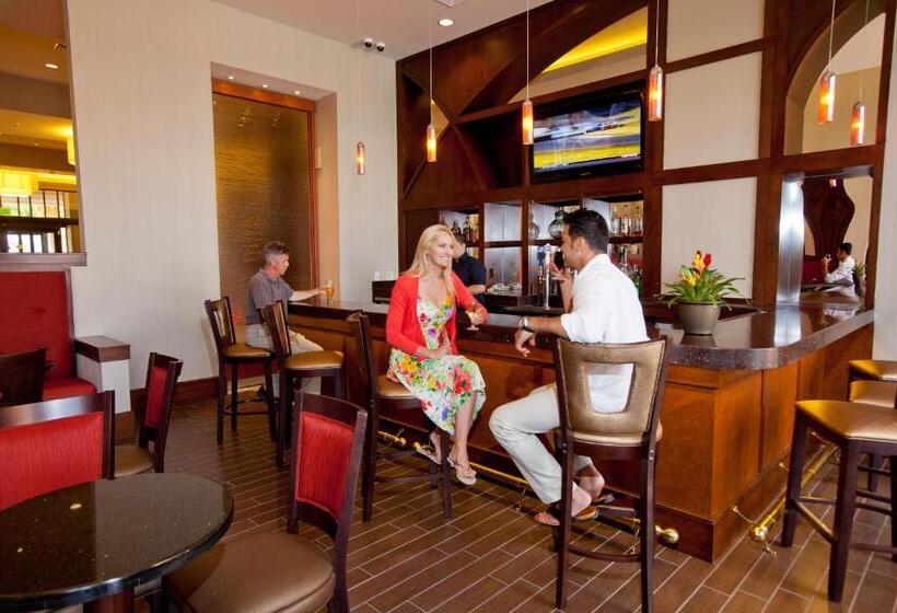 호텔 Ramada Plaza Resort & Suites By Wyndham Orlando Intl Drive