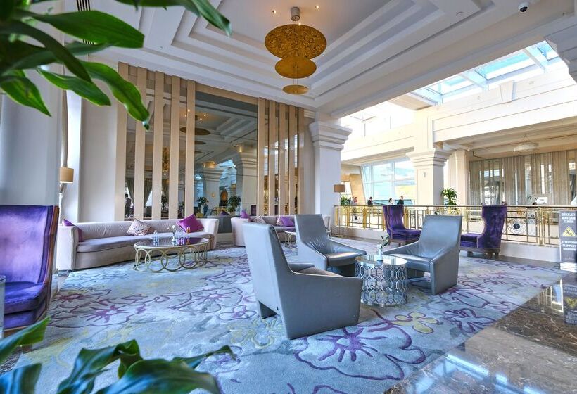 فندق Rixos Premium Belek, The Land of Legends Access