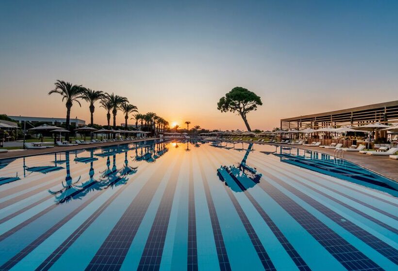 فندق Rixos Premium Belek, The Land of Legends Access