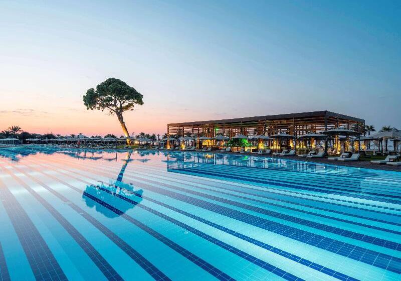 فندق Rixos Premium Belek, The Land of Legends Access