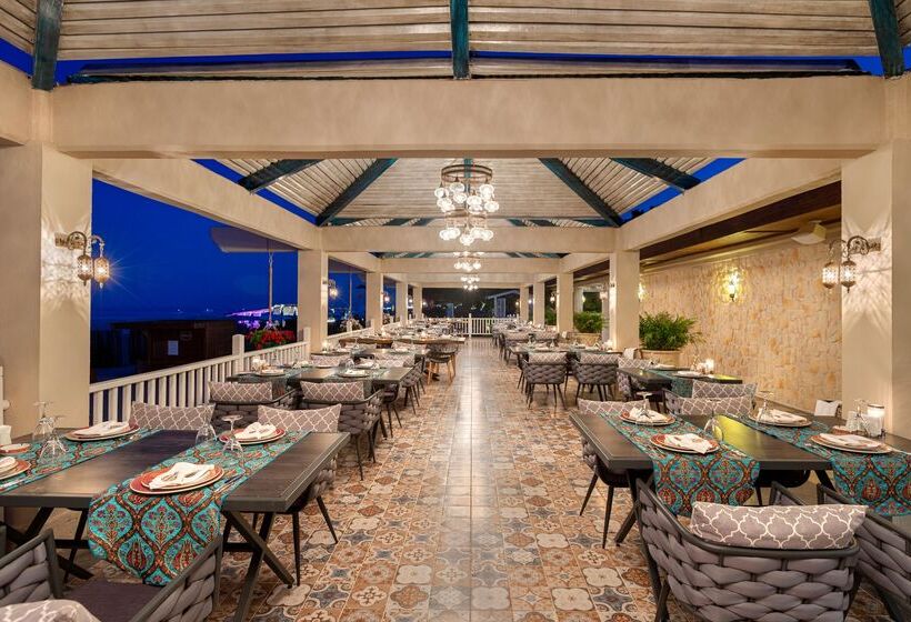 فندق Rixos Premium Tekirova, The Land of Legends Access