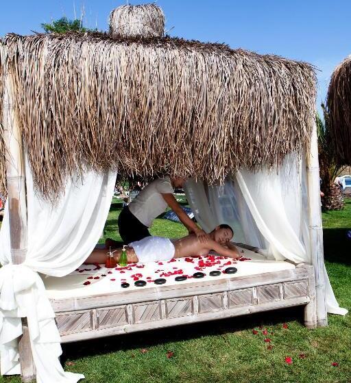 فندق Royal Asarlik Beach