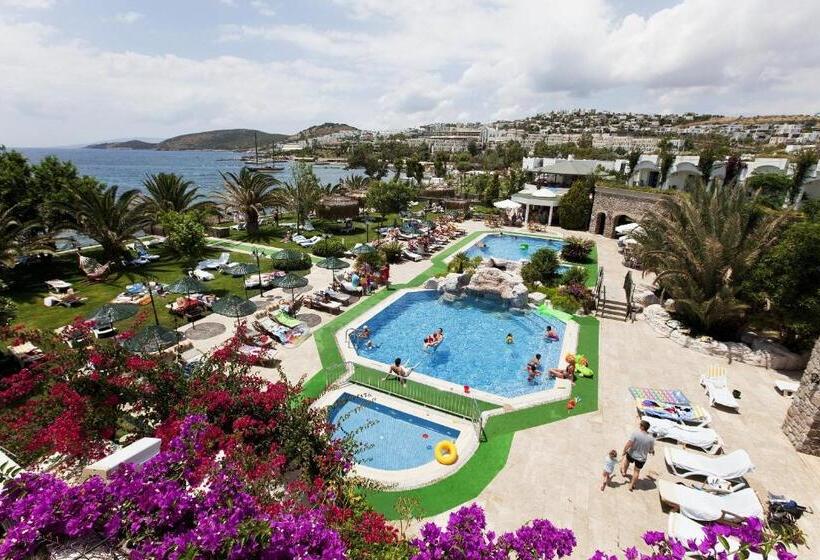 فندق Royal Asarlik Beach