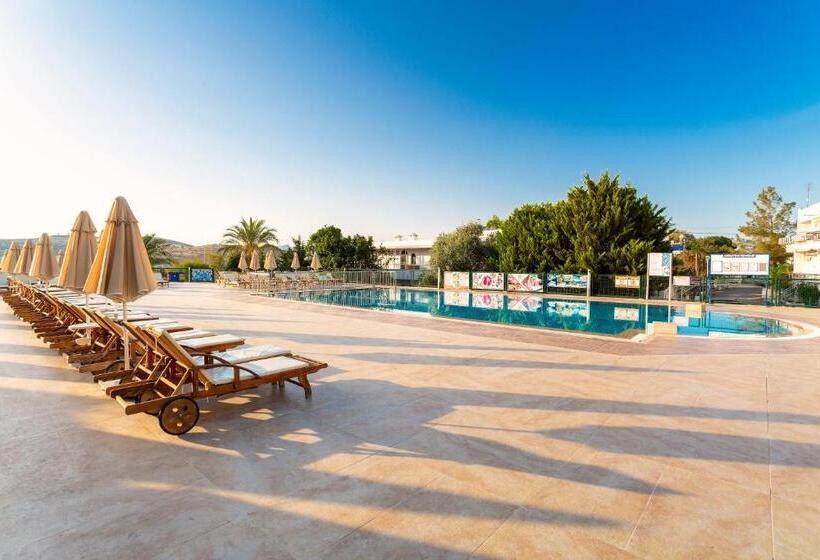 فندق Royal Asarlik Beach