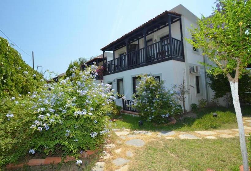 Salinas Beach Hotel Bodrum Boutique Concept