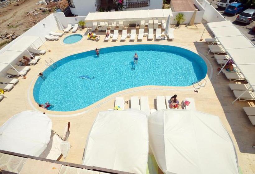 Salinas Beach Hotel Bodrum Boutique Concept