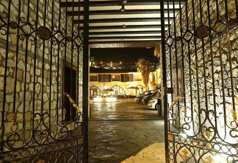 هتل Savon   Special Class