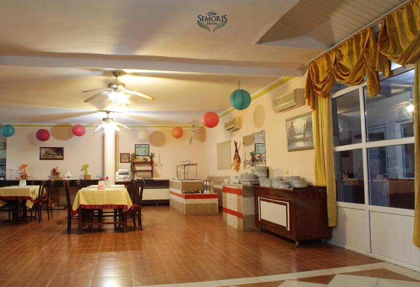 ホテル Semoris