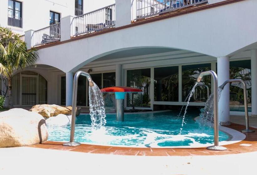 בית מלון כפרי Sighientu Resort