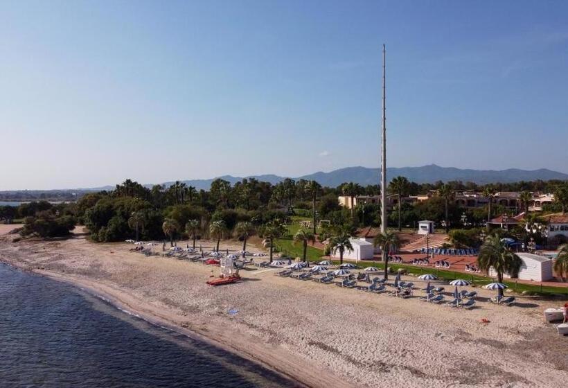 בית מלון כפרי Sighientu Resort