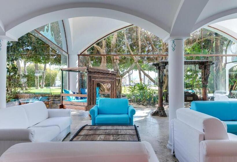 בית מלון כפרי Sighientu Resort