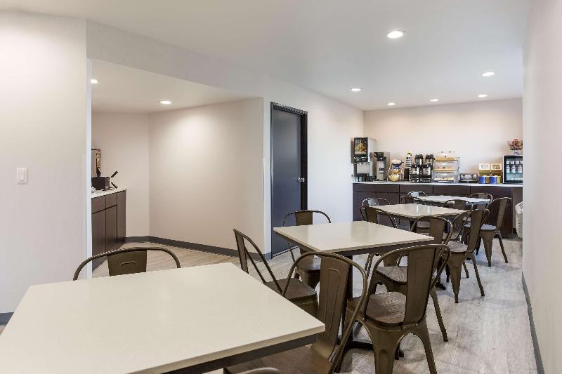 فندق Sleep Inn & Suites