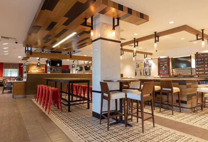 فندق Sonesta Anaheim Resort Area