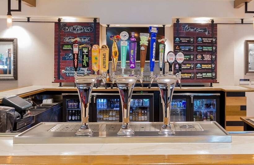 فندق Sonesta Anaheim Resort Area